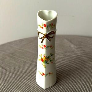 Vintage Lefton Hand Painted Floral Heart Shape Bud Vases Japan